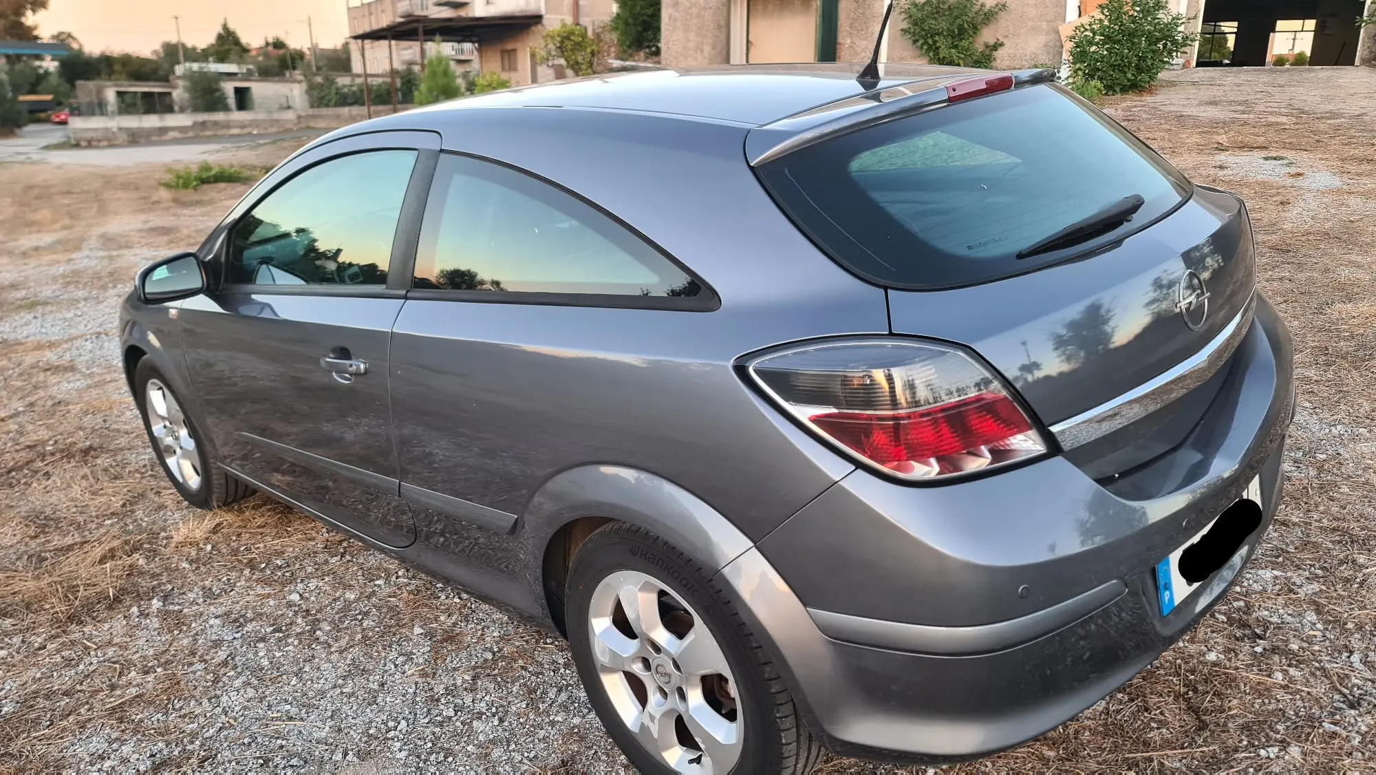 Opel Astra Sport Van 2006 — foto 3