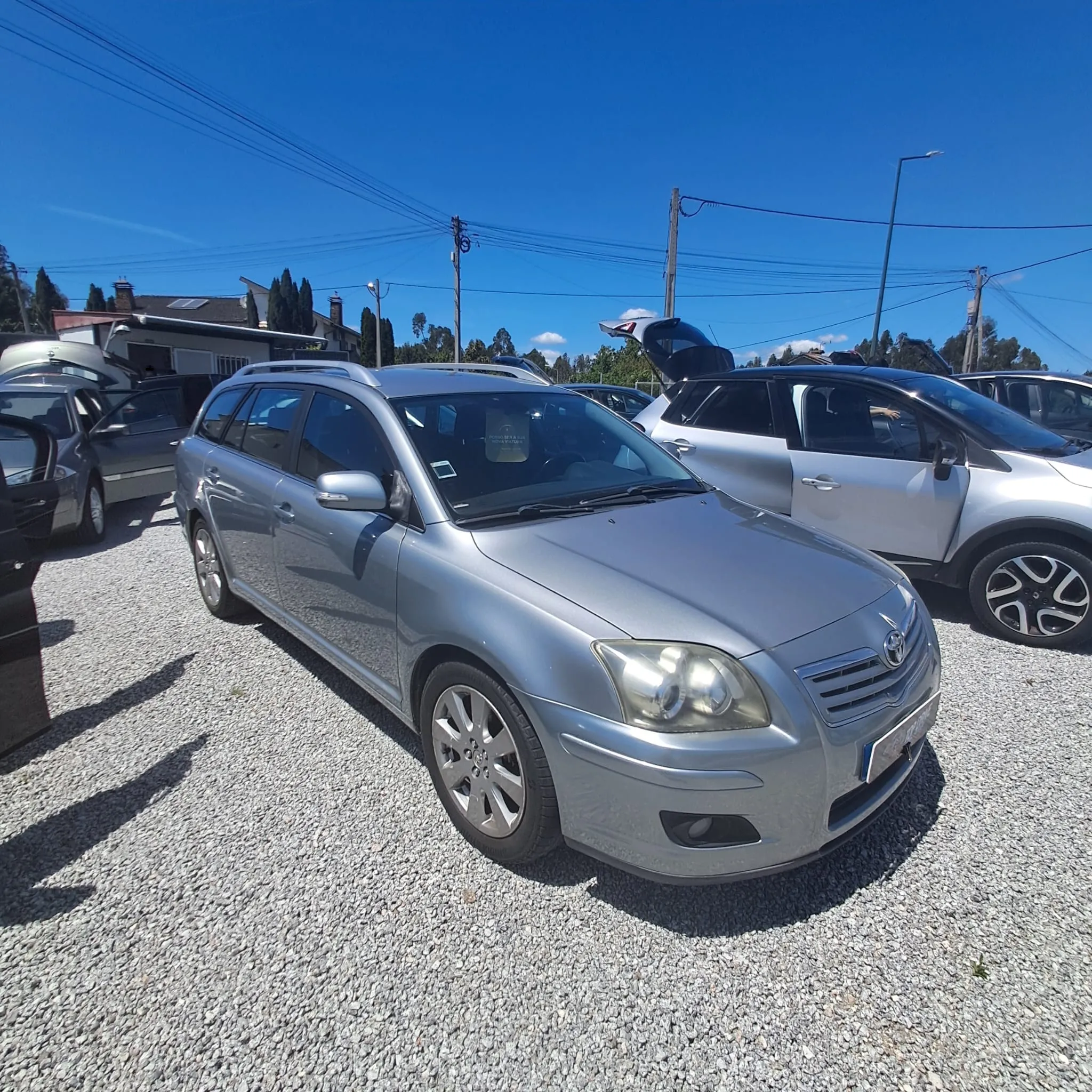 Toyota Avensis 2.0 D-4D — foto 1